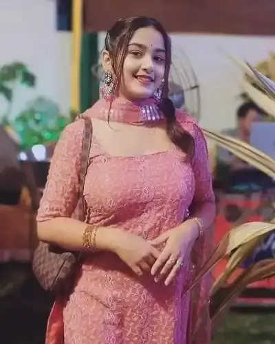 Call Girls Bakhtiarpur Cash On Delivery